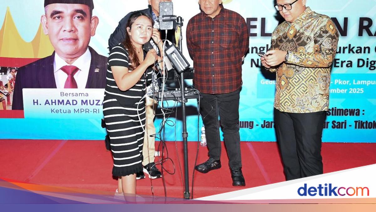 Muzani Ajak Seniman Gunakan Teknologi Digital untuk Kembangkan Seni Budaya