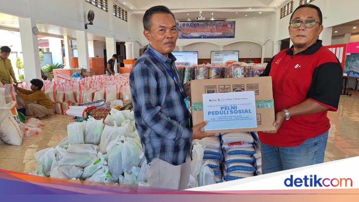 PELNI Salurkan Bantuan Kemanusiaan bagi Warga Terdampak Banjir di Padang