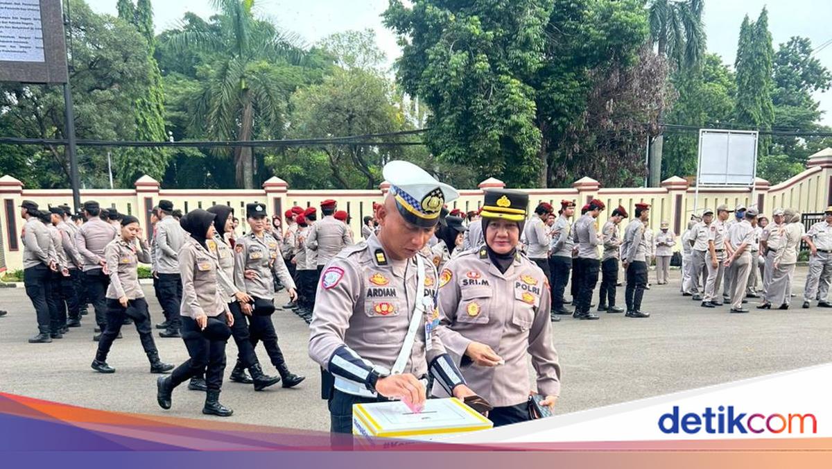 Program Polisi Baik, Polres Bogor Patungan Bantu Korban Bencana Aceh-Sumatera