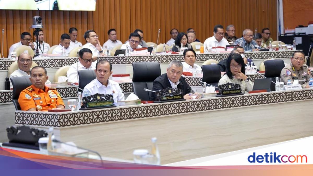 Kementerian PU Pastikan Jaringan Jalan Nasional-Tol Siap Layani Arus Nataru