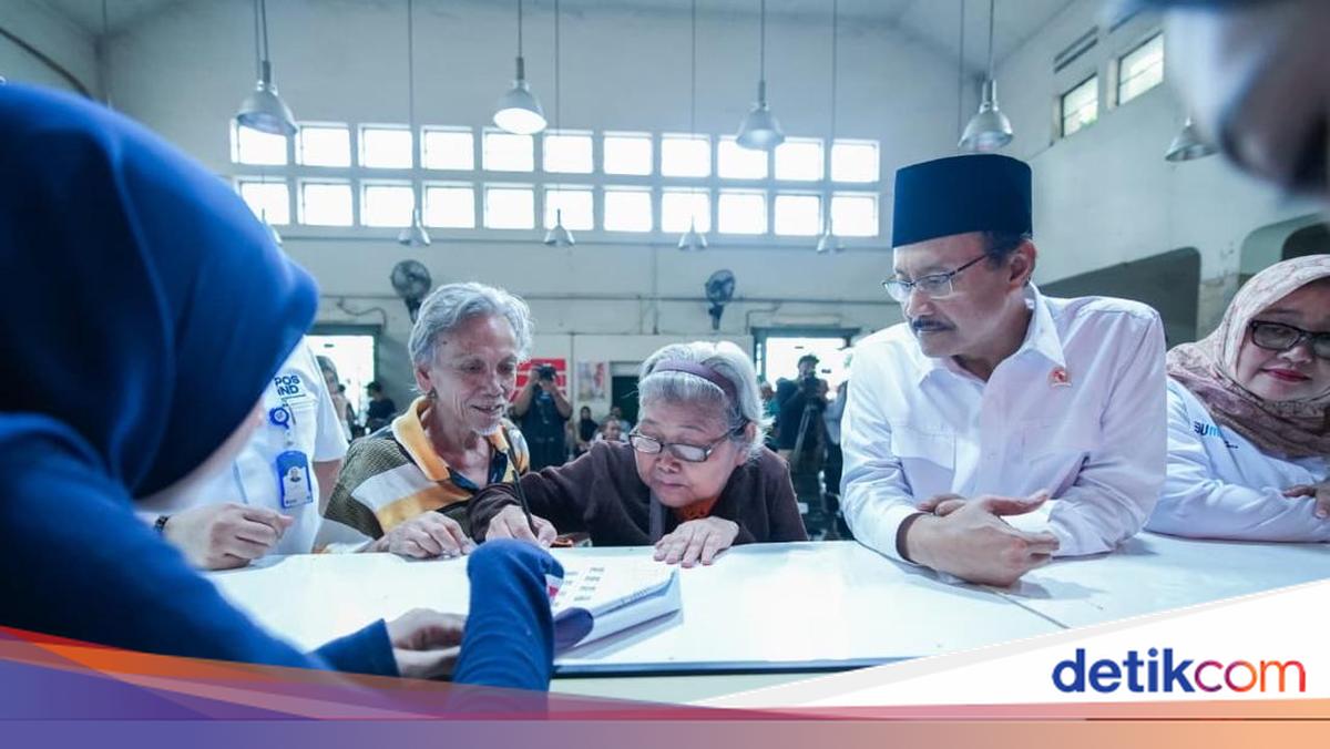 Gus Ipul Awasi BLTS di Jatinegara, Ingatkan Warga Gunakan Secara Bijak