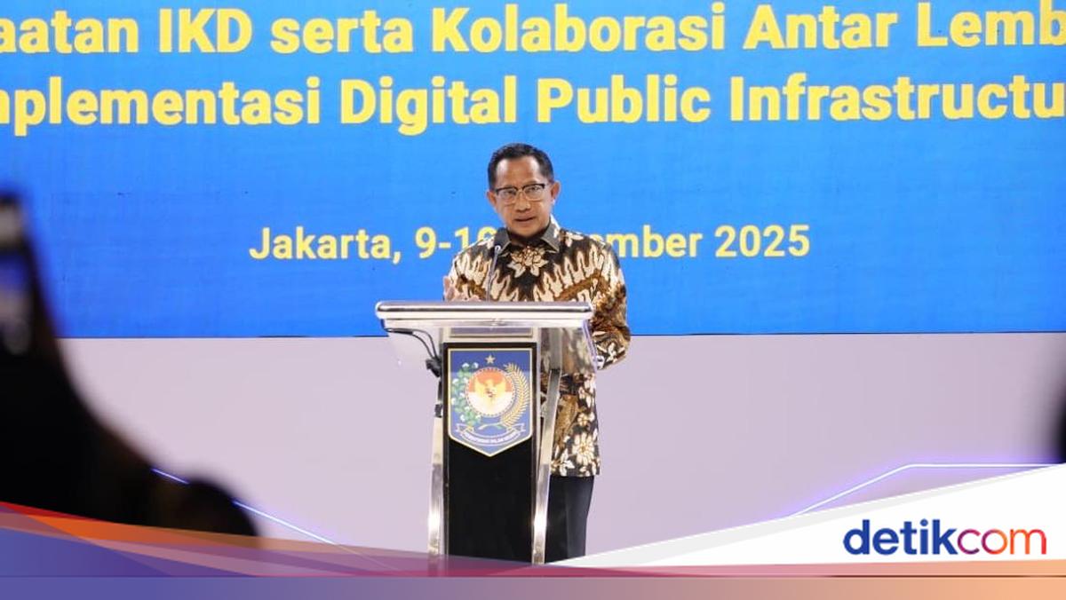 Kejar Target Perekaman Penduduk, Tito Minta Ditjen Dukcapil Lebih Agresif