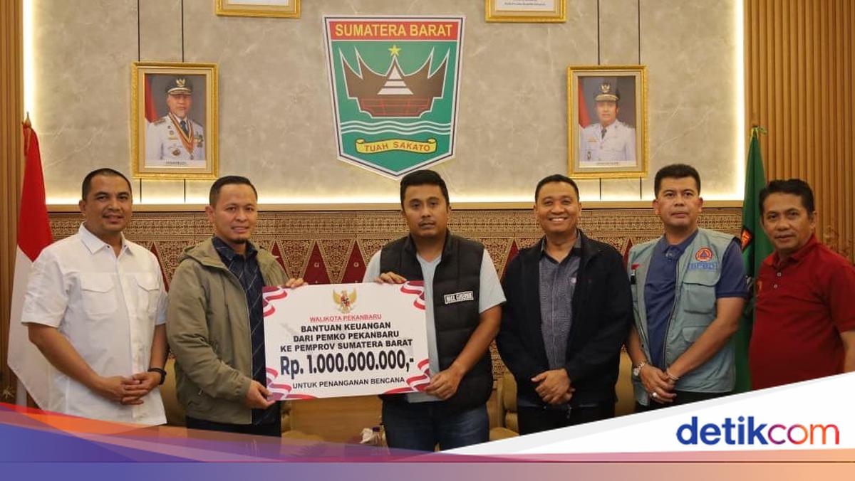 Walkot Pekanbaru Temui Wagub Sumbar, Serahkan Bantuan Rp 1,5 Miliar