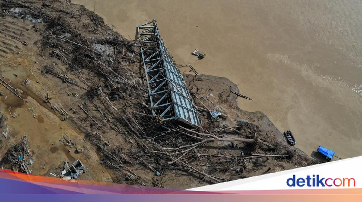 Jembatan Penghubung Bireuen-Bener Meriah Diperbaiki Usai Diterjang Banjir