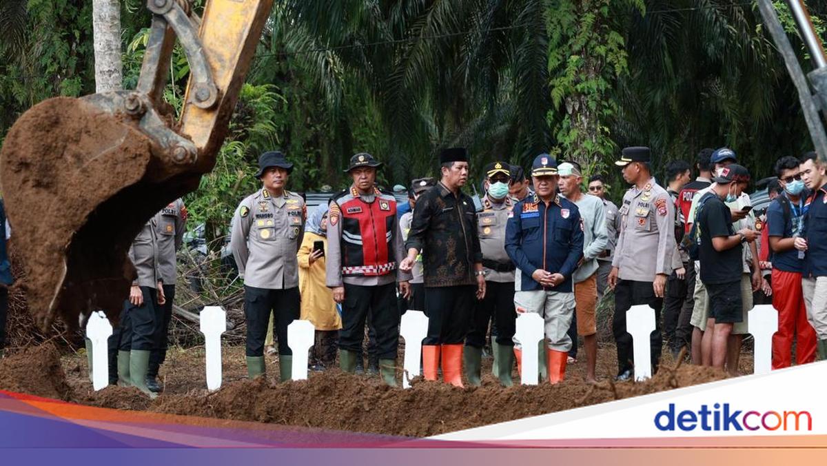10 Jenazah Korban Galodo Tak Teridentifikasi Dimakamkan Massal di Agam