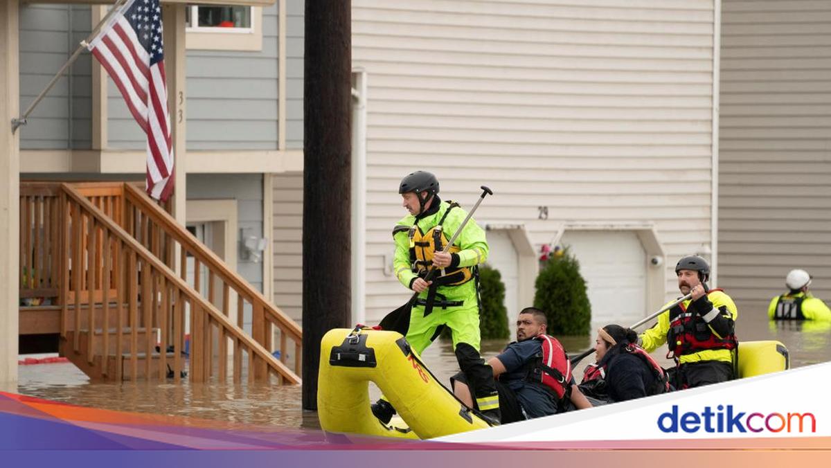 Atmospheric River: Washington Floods, Evacuations & Damage