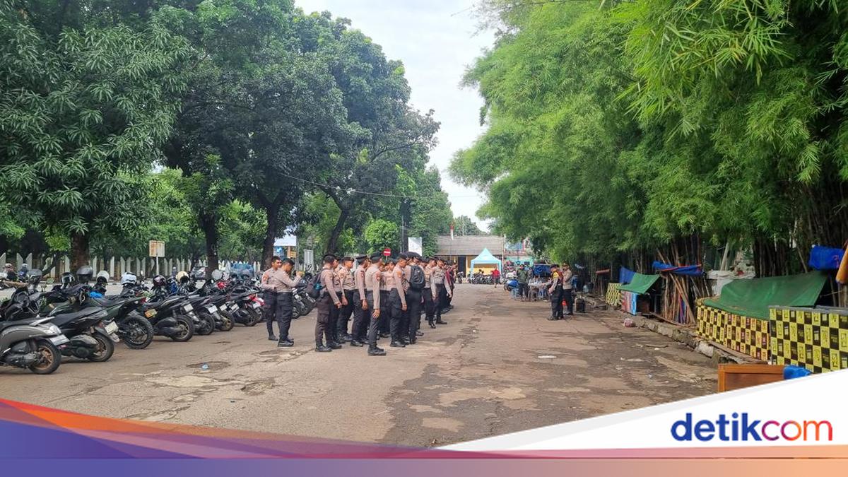 Brimob Disiagakan di Kalibata Usai Ricuh Imbas 'Matel' Tewas Dikeroyok