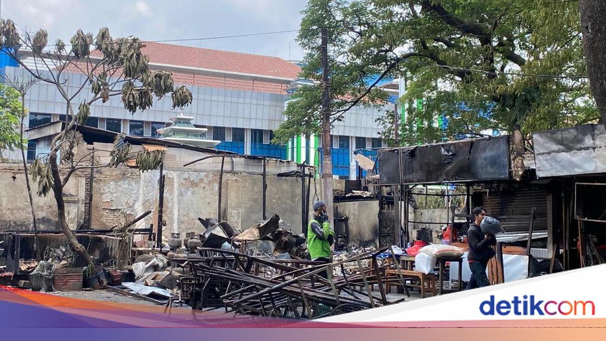 Polda Metro Berikan Bantuan Ringankan Pedagang di Kalibata