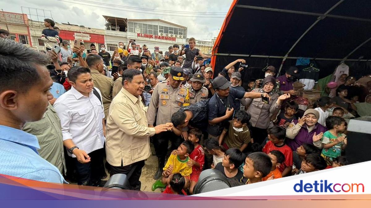 Seskab Cerita Prabowo Kirim Helikopter Pribadi ke Mualem untuk Bencana Aceh