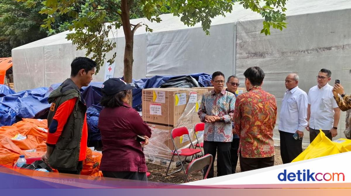 ESDM, SKK Migas, &amp; KKKS Salurkan Bantuan untuk Korban Banjir di Sumatera
