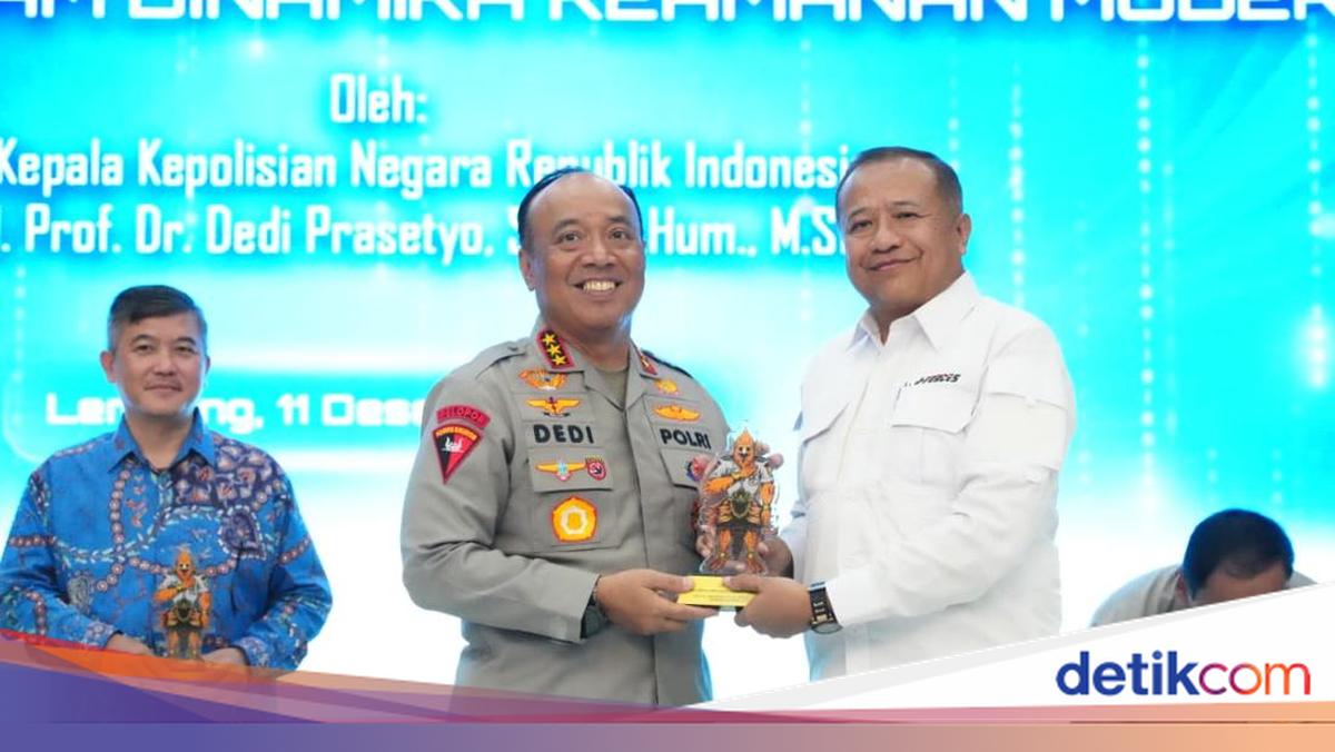 Wakapolri Rilis Buku Teknologi Kepolisian: Bangun Pondasi Polri Modern-Makin Dipercaya