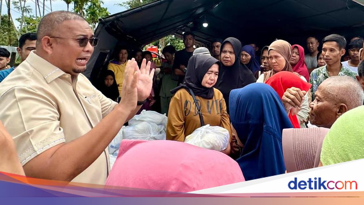 Andre Rosiade Kunjungi Pengungsi Korban Bencana di Rusus Nelayan Padang