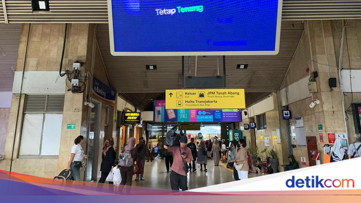 Anker Gembira KRL Tanah Abang-Rangkasbitung Bertambah: Kurangi Desak-desakan