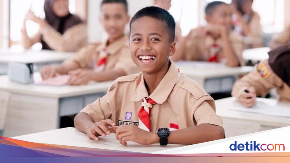 Kisah Fajri, Pencari Rumput yang Gapai Asa Jadi Tentara di Sekolah Rakyat