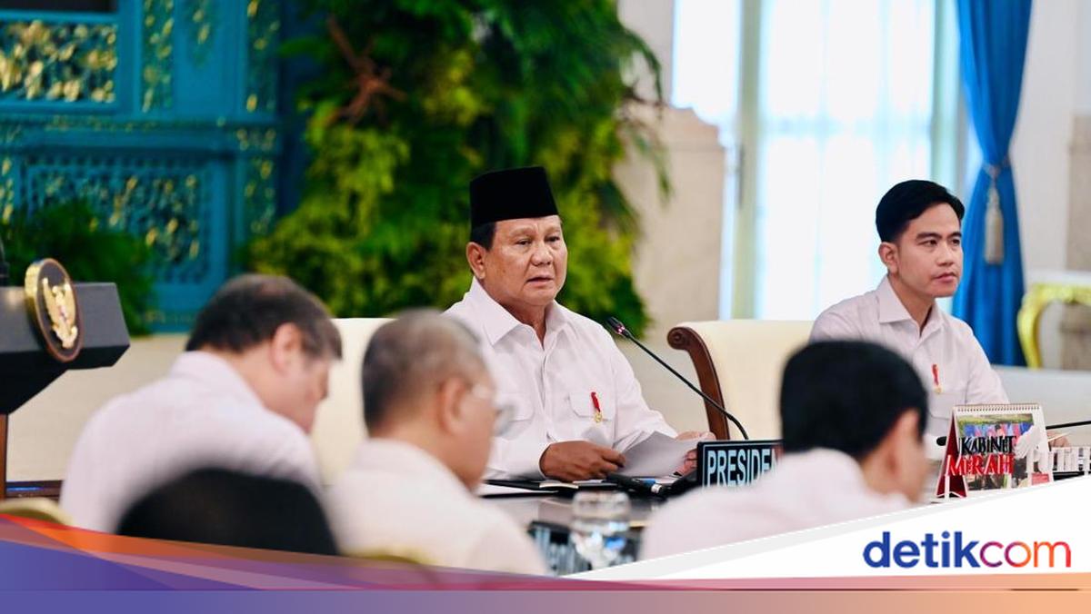 Penegasan Prabowo soal Desakan Tetapkan Bencana Nasional
