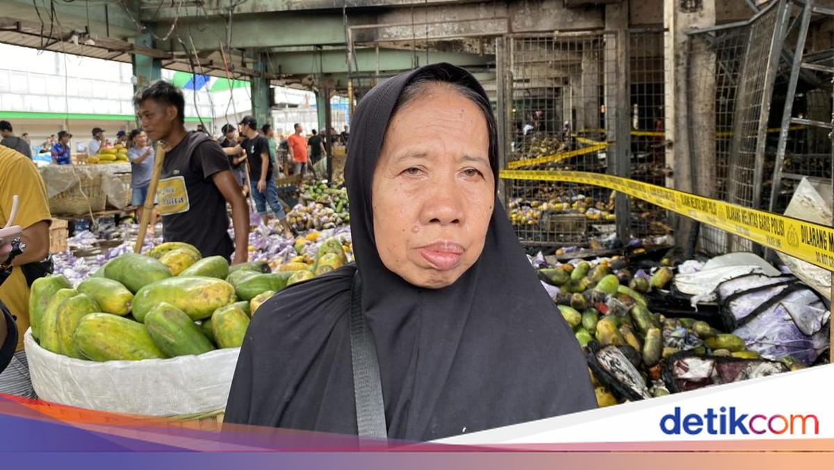 Pedagang di Pasar Kramat Jati Pasrah Kios Terbakar, Uang Jutaan Ikut Hangus