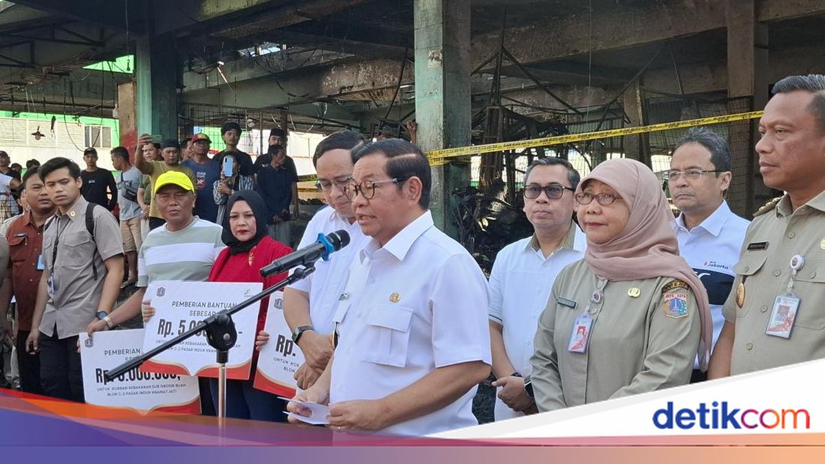 Pramono Targetkan Renovasi 350 Kios Pasar Kramat Jati Terbakar Rampung 5 Hari