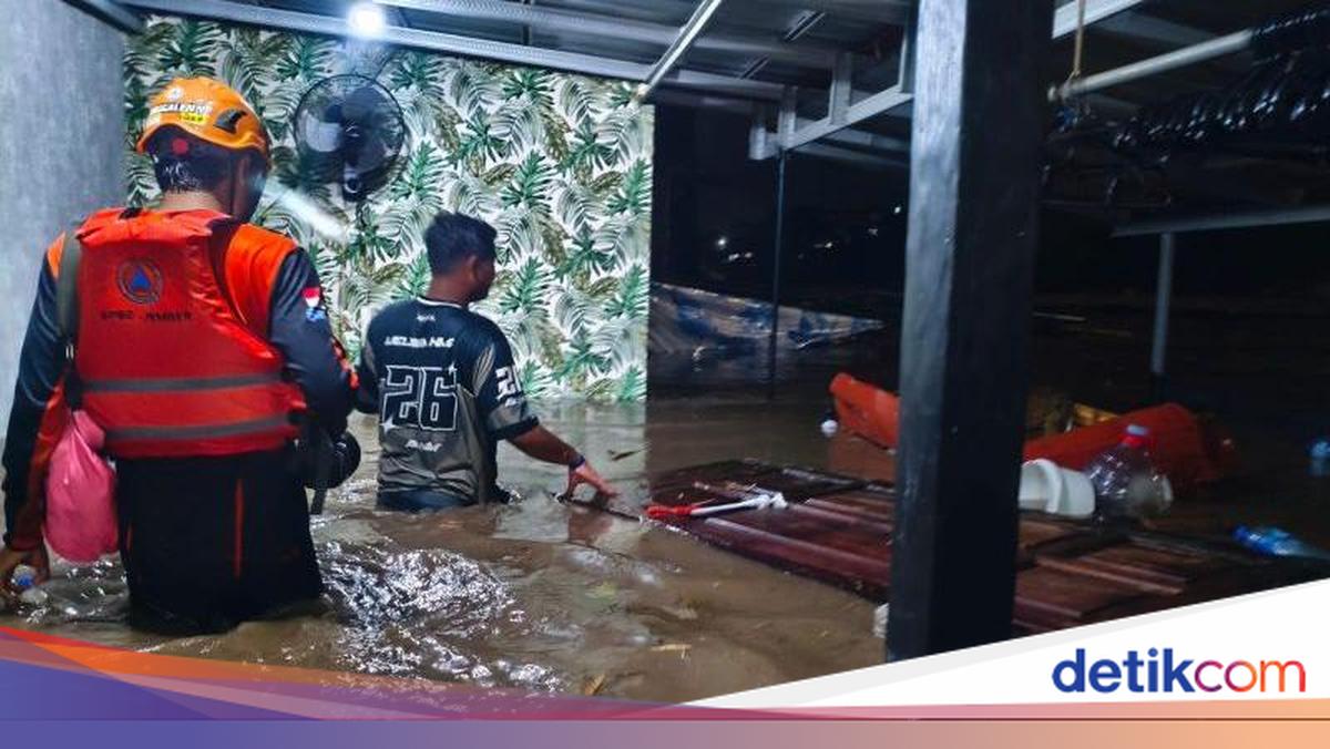 Banjir Rendam 20 Titik di Jember, 1.271 KK Terdampak-Akses Jembatan Putus