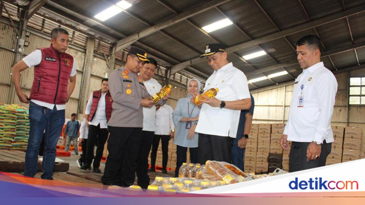 Polresta Pekanbaru Sidak Pasar, Jamin Ketersediaan Bahan Pokok Jelang Nataru