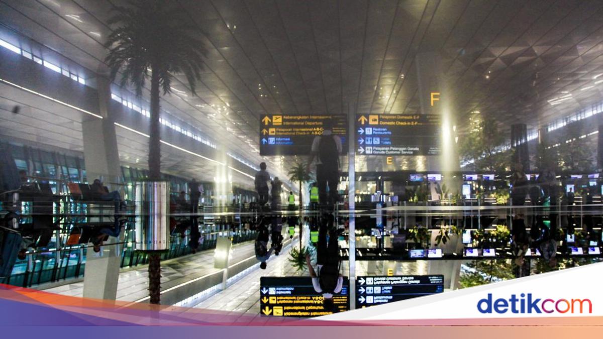 Bali dan Singapura Jadi Rute Penerbangan Favorit Libur Natal Tahun Baru