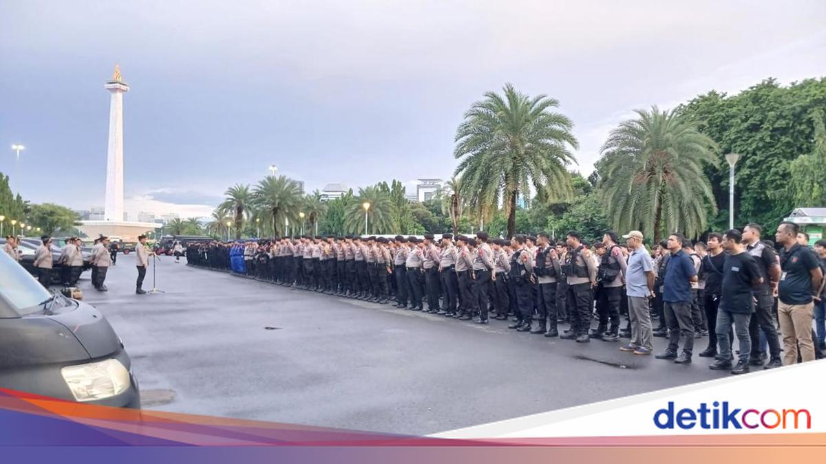 988 Polisi Dikerahkan Amankan Tablig Akbar Milad Jakmania di Monas