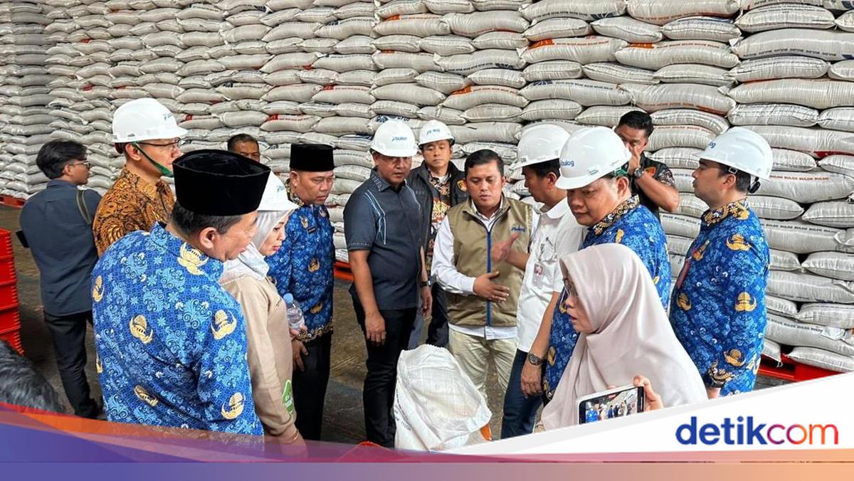 Polda-Pemprov Riau Sidak Pasar, Pastikan Stok Pangan Aman Jelang Nataru