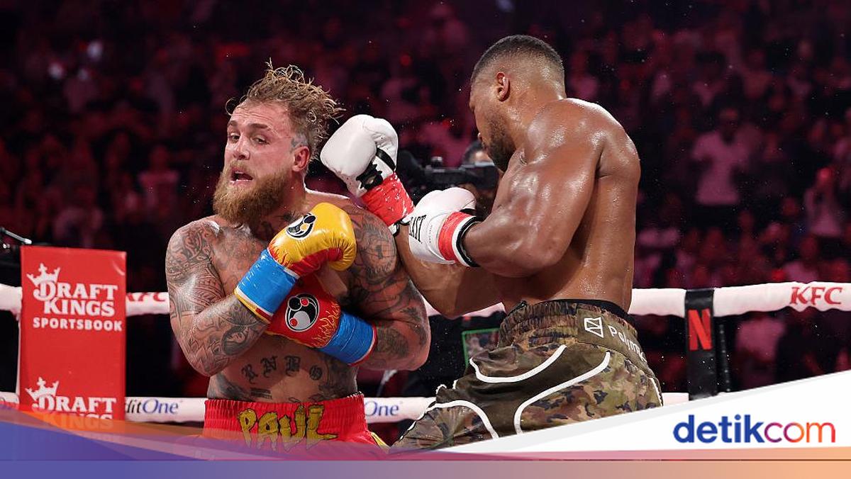 Foto: Anthony Joshua Pukul KO Jake Paul