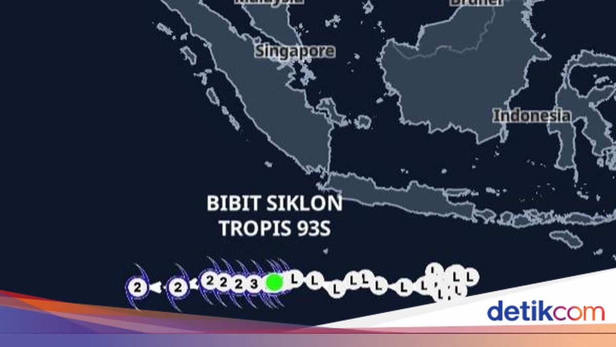 BMKG: Bibit Siklon 93S Bergerak Menjauh, tapi Masih Pengaruhi Cuaca RI