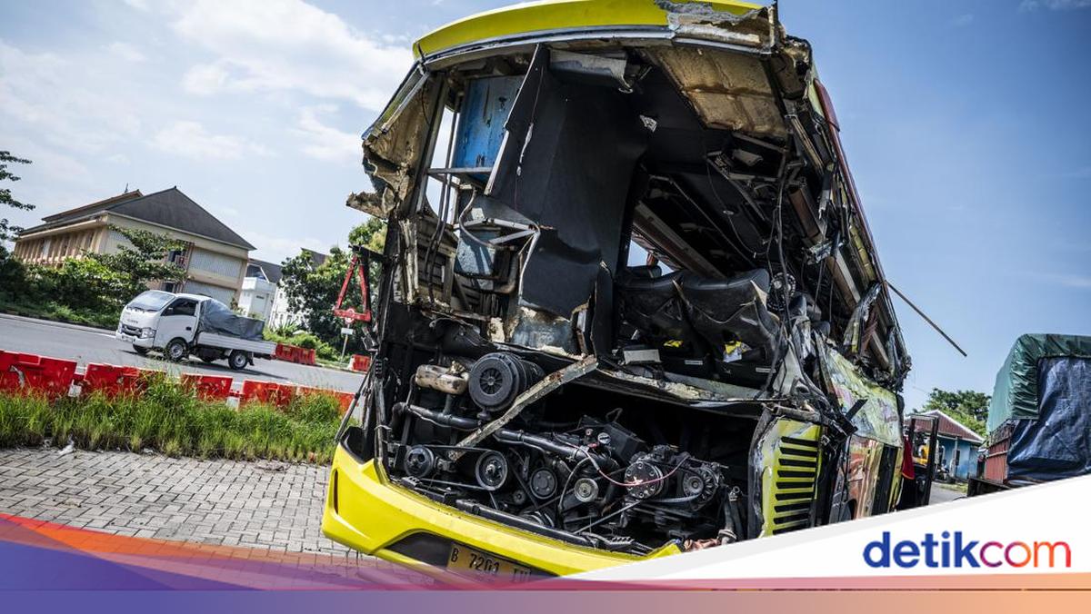 Polda Jateng Pastikan Korban Kecelakaan Bus Cahaya Trans Dapat Layanan Terbaik