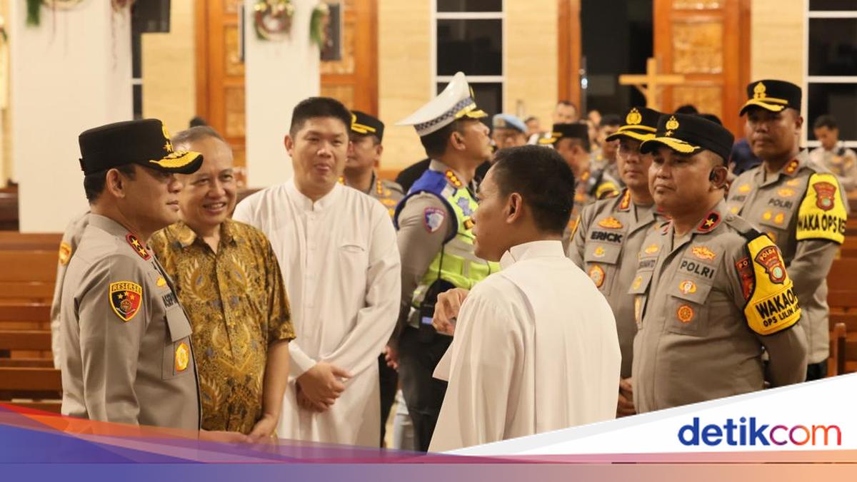 Kapolda Metro Jaya Tinjau Gereja di Kelapa Gading, Pastikan Natal Aman