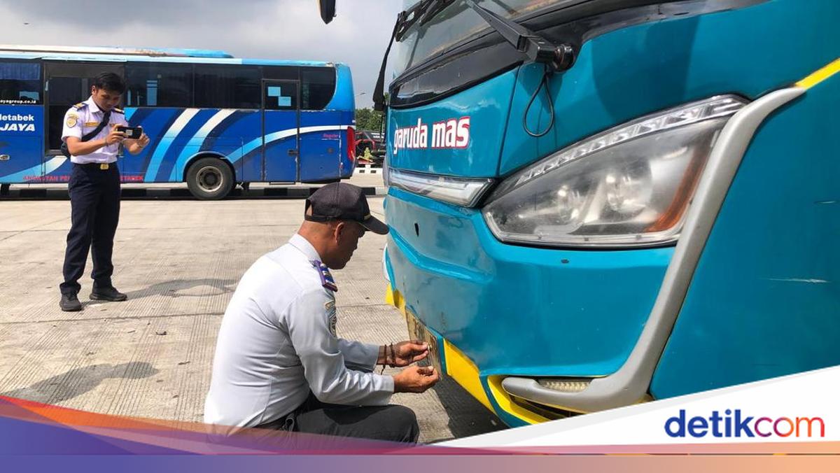 4 Bus di Terminal Bubulak Bogor Tak Layak Jalan Jelang Natal dan Tahun Baru