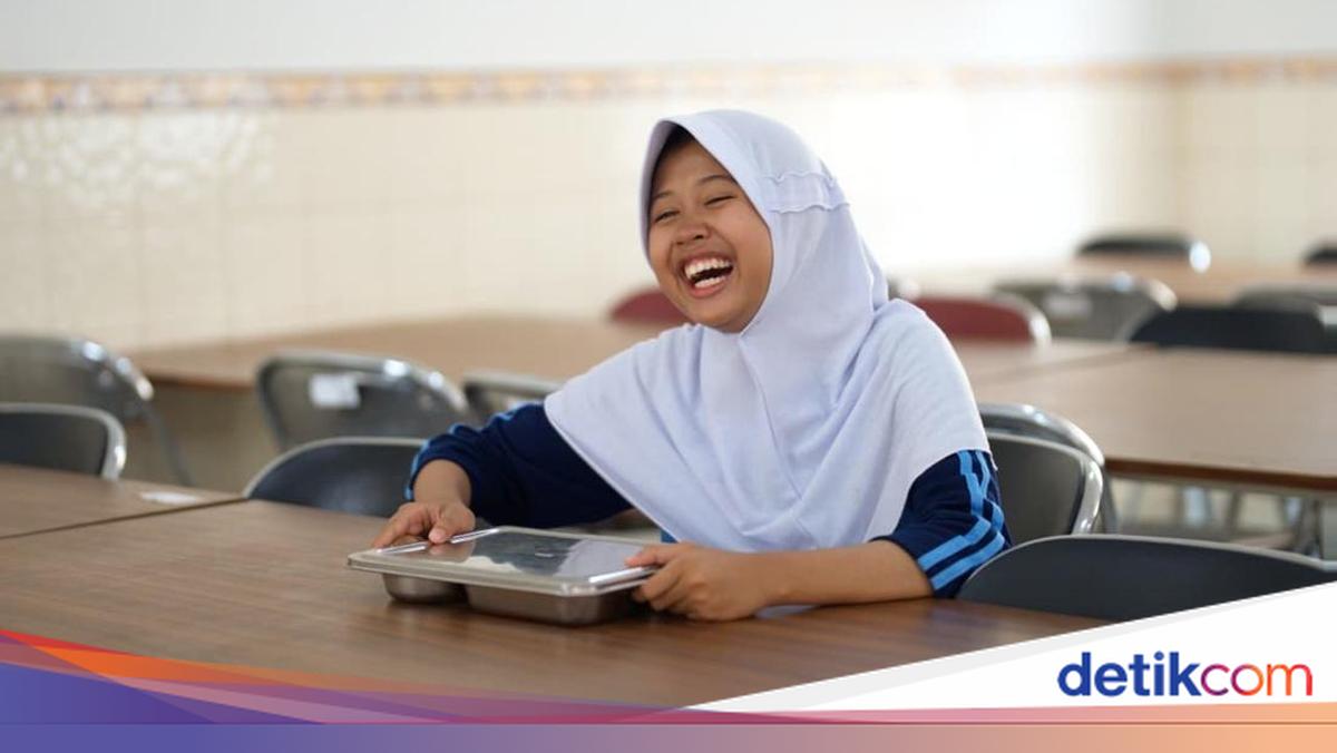Dari Keterbatasan Ekonomi, Dwi Kini Berani Menata Mimpi di Sekolah Rakyat