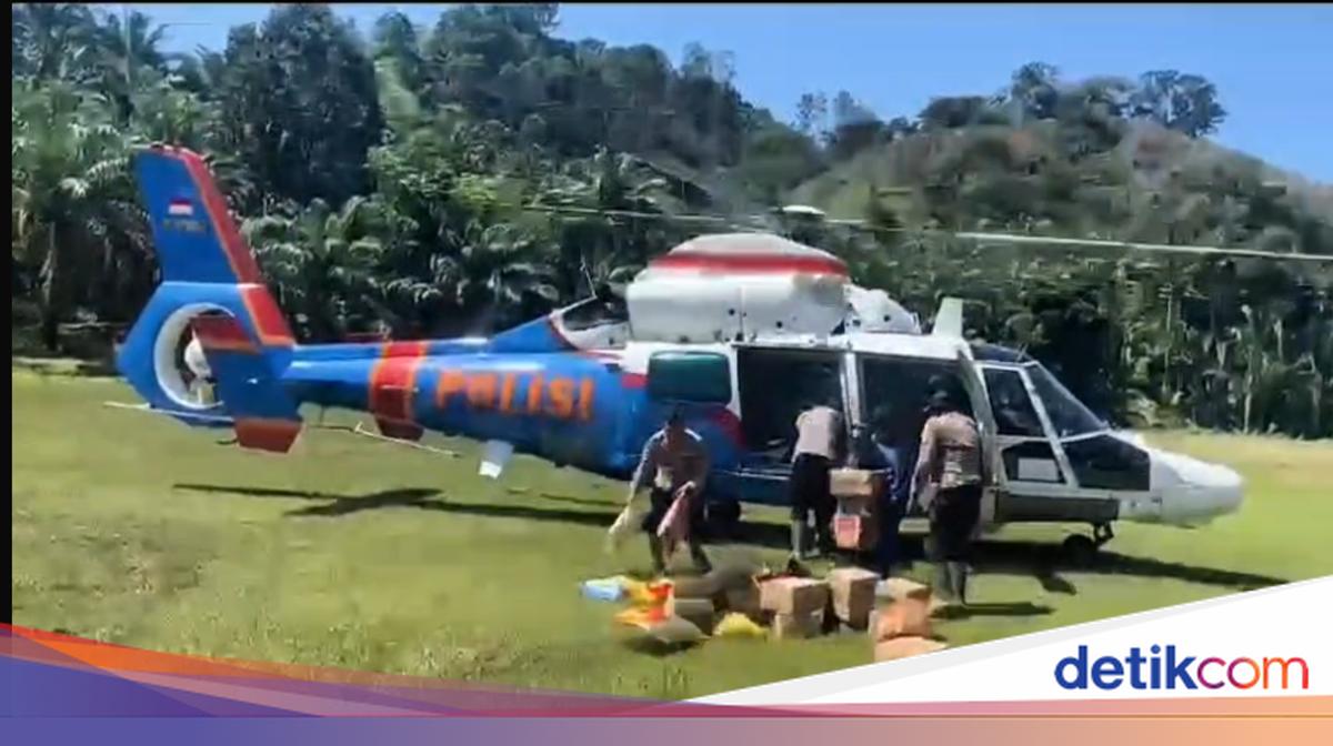 Polri Kirim Logistik Via Udara ke Palambayan, Dukung Penanggulangan Banjir Sumbar