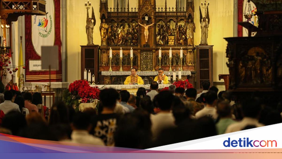 Kardinal Ignatius Suharyo Apresiasi Pengamanan Misa Natal 2025 di Katedral