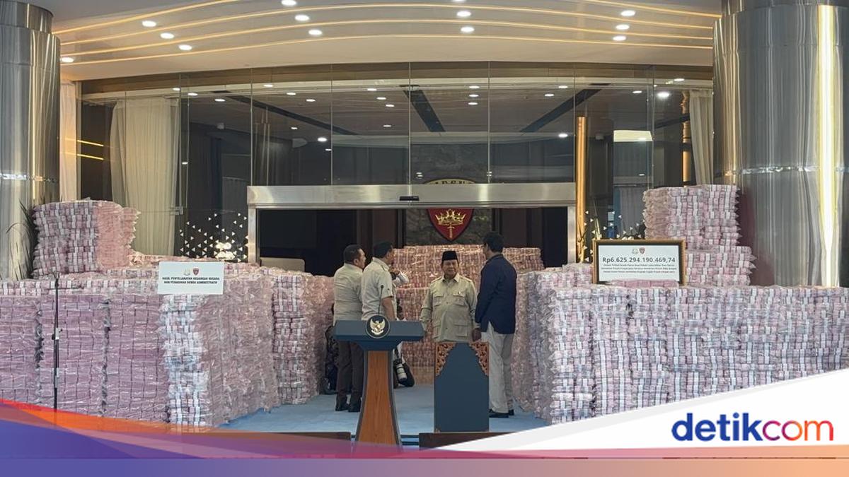 Saat Gedung Bundar Kejagung Hampir Terhalang 'Gunungan' Rp 6,6 Triliun