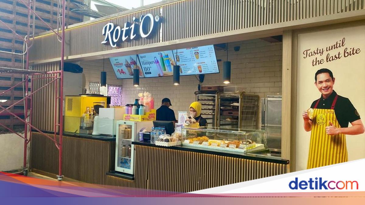 Roti'O tengah viral jadi perbincangan publik usai insiden penolakan pembayaran tunai. Gerai roti ini ternyata sudah memiliki lebih dari 800 cabang.