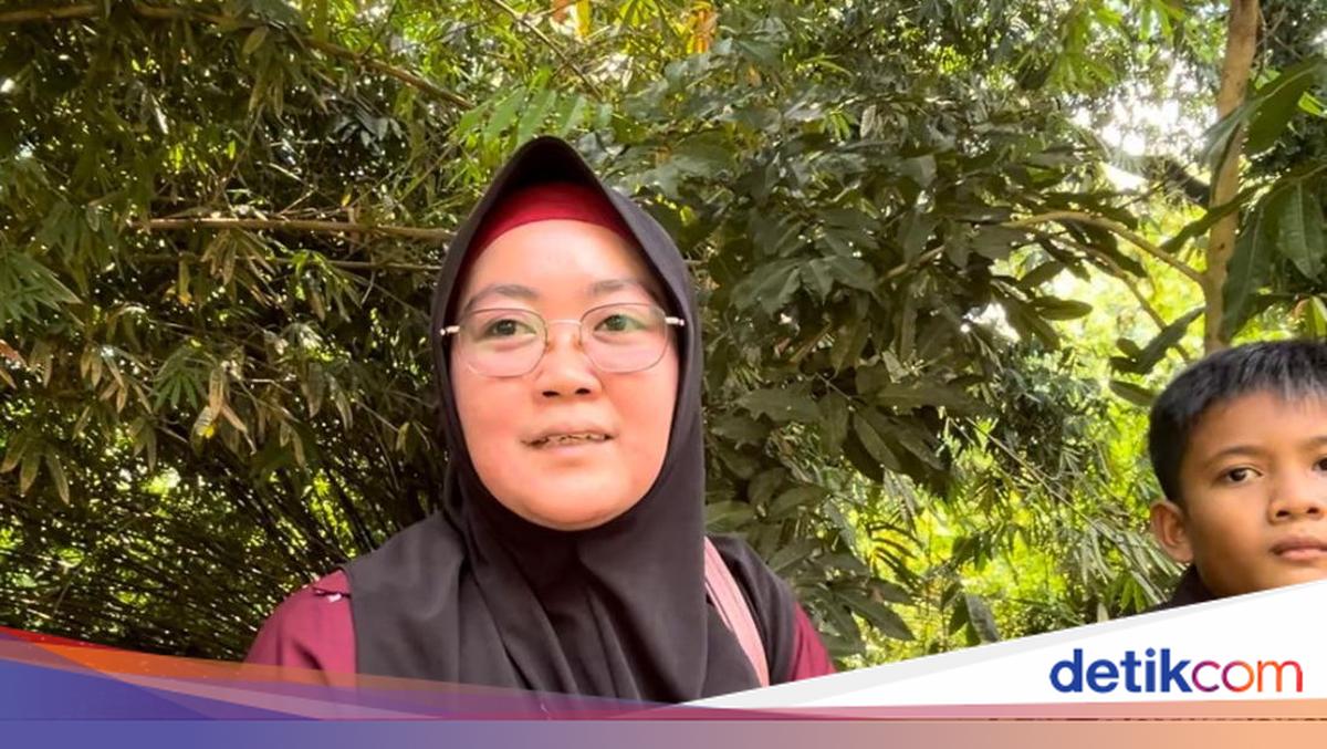 Manfaatkan Libur Natal, Warga Cirebon Ajak Anak Wisata Perdana ke Ragunan