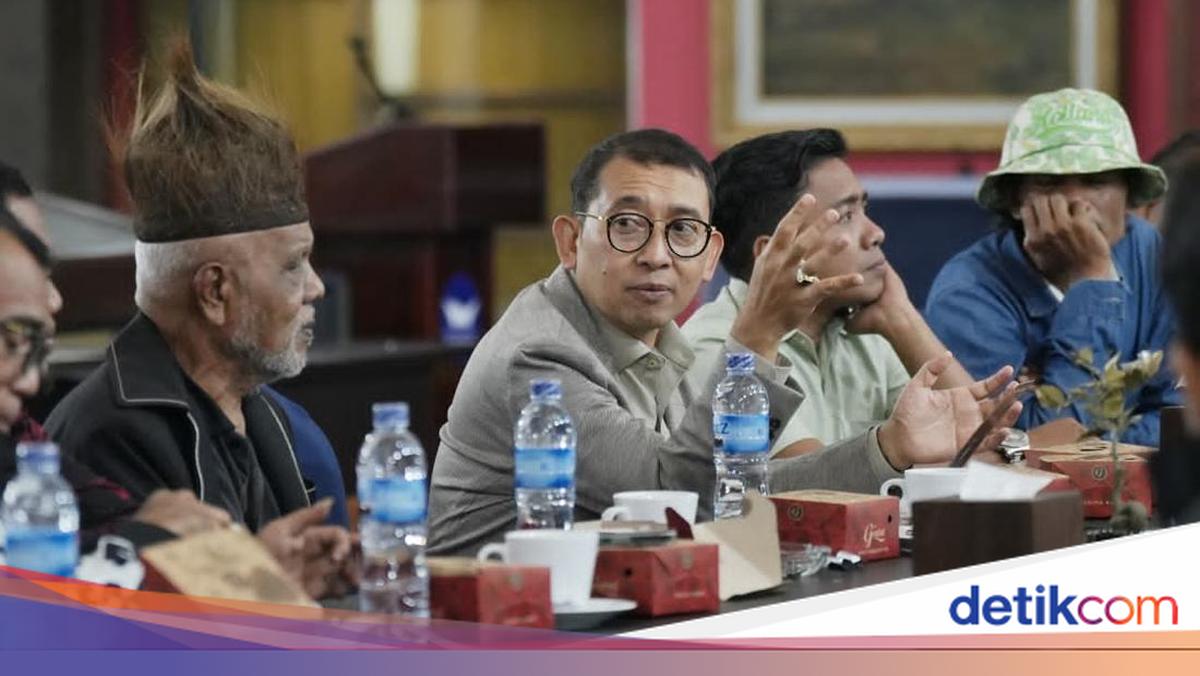 Menbud Serap Aspirasi Seniman Sumbar soal Seni Rupa dan Manuskrip