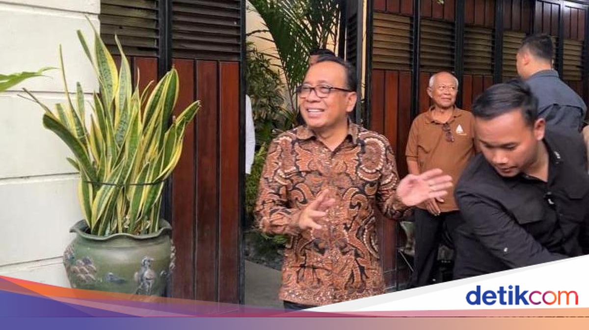 Menko PMK Pratikno Temui Jokowi di Kediamannya, Ada Apa?