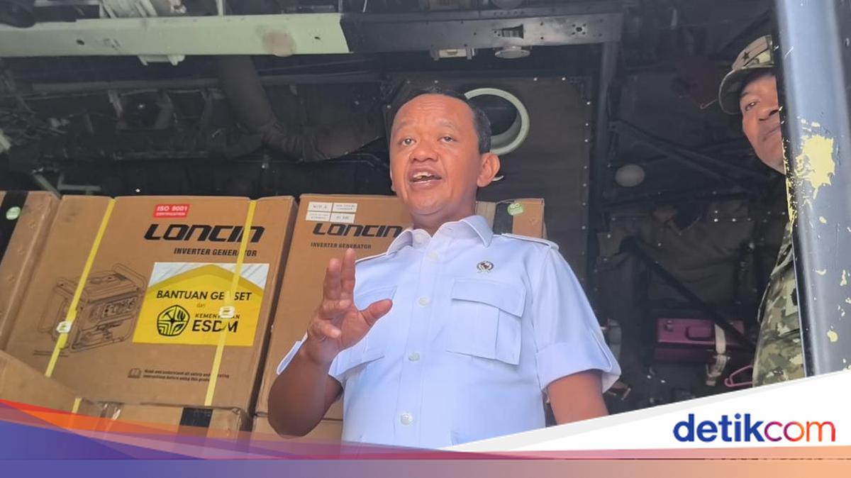 Kirim Genset ke Aceh, Bahlil: Masih Ada 35 Ribu Rumah Belum Teraliri Listrik