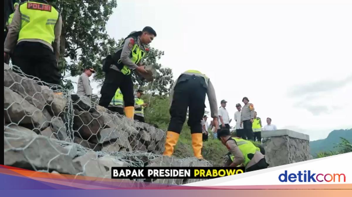 Tindak Lanjuti Arahan Prabowo, Polres Klaten Bangun Jembatan untuk Bantu Warga