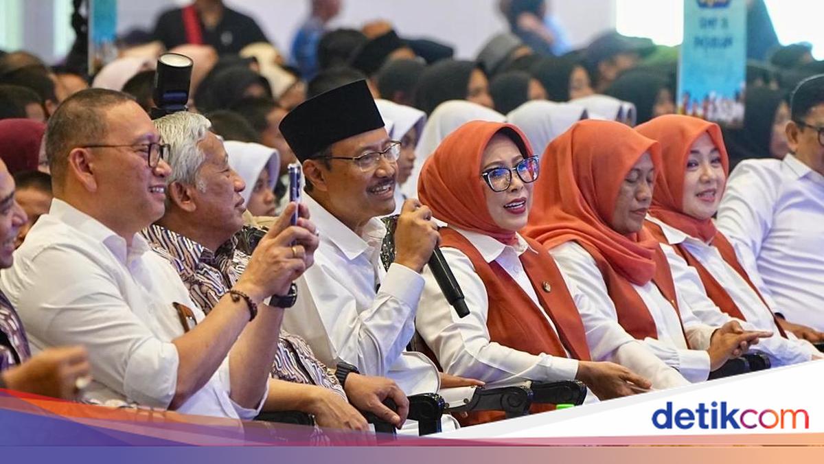 Siswa Sekolah Rakyat Suarakan Empati Korban Bencana Sumatera dalam 3 Bahasa