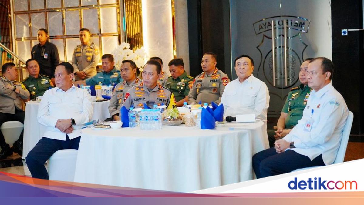 Kapolri Pantau Pergantian Malam Tahun Baru 2026, Pastikan Kamtibmas Kondusif