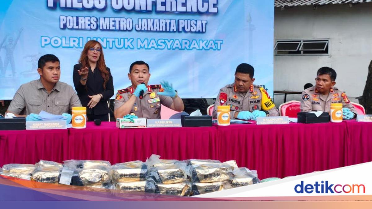 Polisi Tangkap Kurir Sabu 100 Kg yang Akan Diedarkan Tahun Baru di Jabodetabek