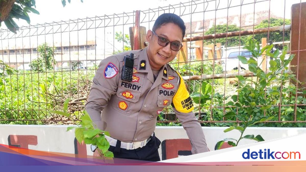 Lestarikan Lingkungan, Kapolda Jateng Ajak Anggota Naik Pangkat Tanam 13 Ribu Pohon