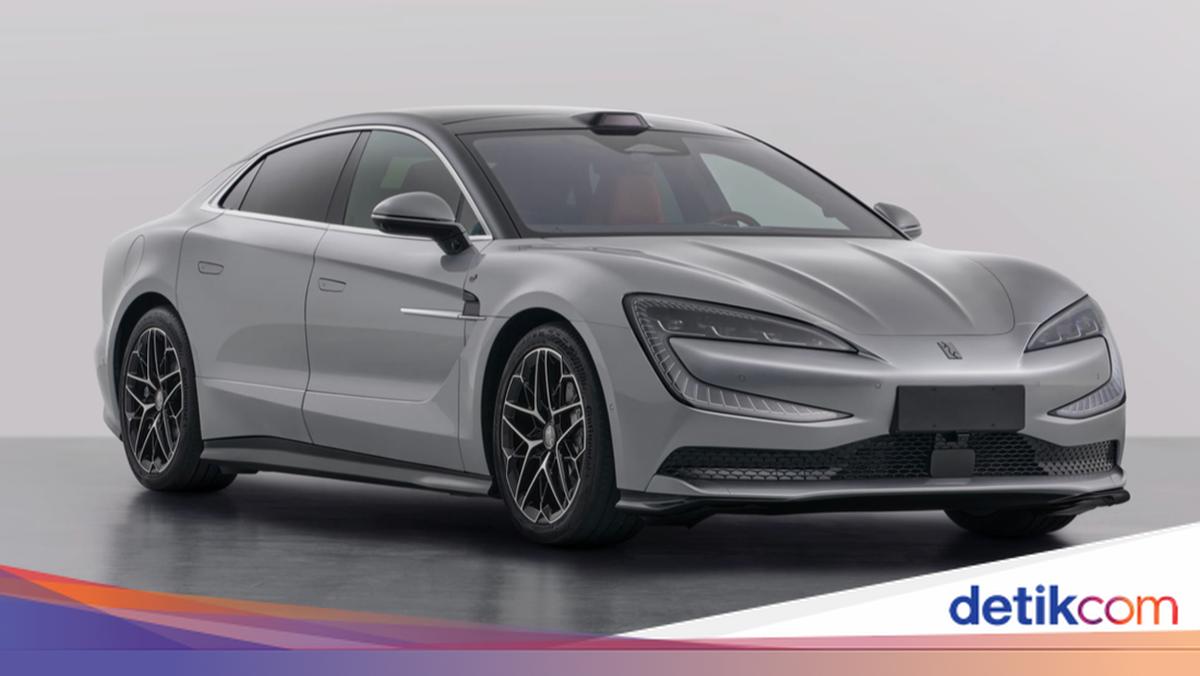 Sedan Mewah BYD Pakai Baterai Jumbo, Bisa Tempuh Jarak 1.000 Km Sekali Isi