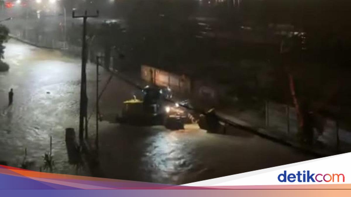 Jalan Lingkar Selatan Cilegon Banjir, Kendaraan Tak Bisa Melintas