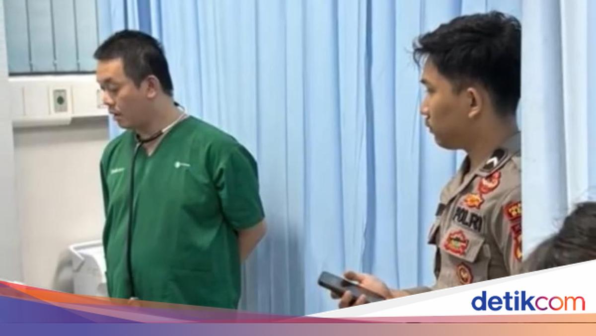 Layanan 110 Respons Cepat Aduan Warga Pingsan di Bekasi, Korban Dievakuasi