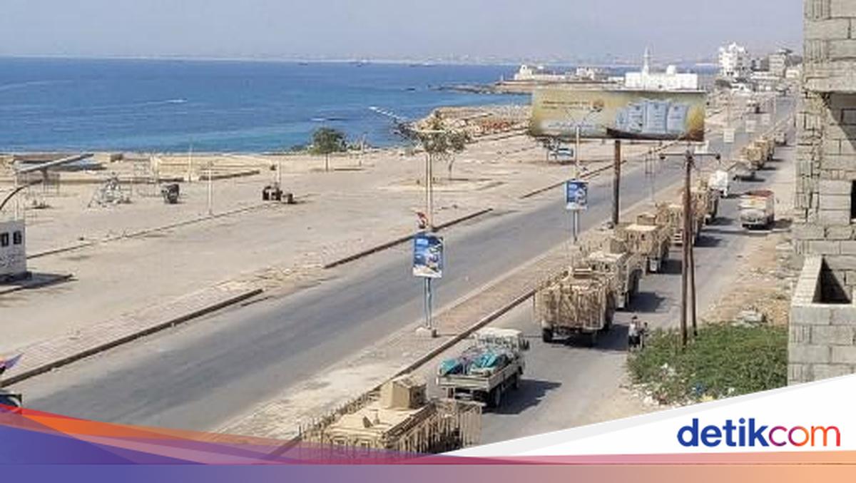 Saudi Coalition Attacks Yemeni Separatists, 7 Dead