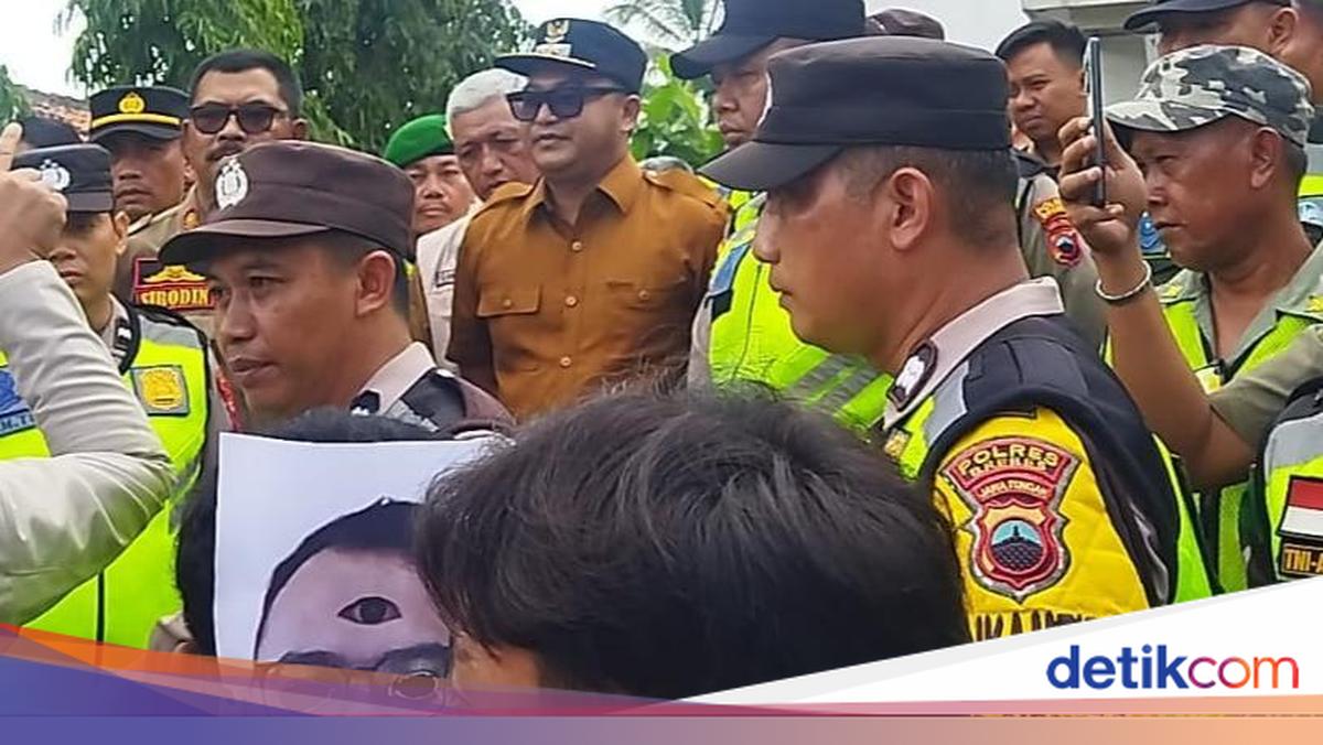 Kades di Brebes Mundur Usai Didemo Warganya, Diduga Selewengkan Pajak